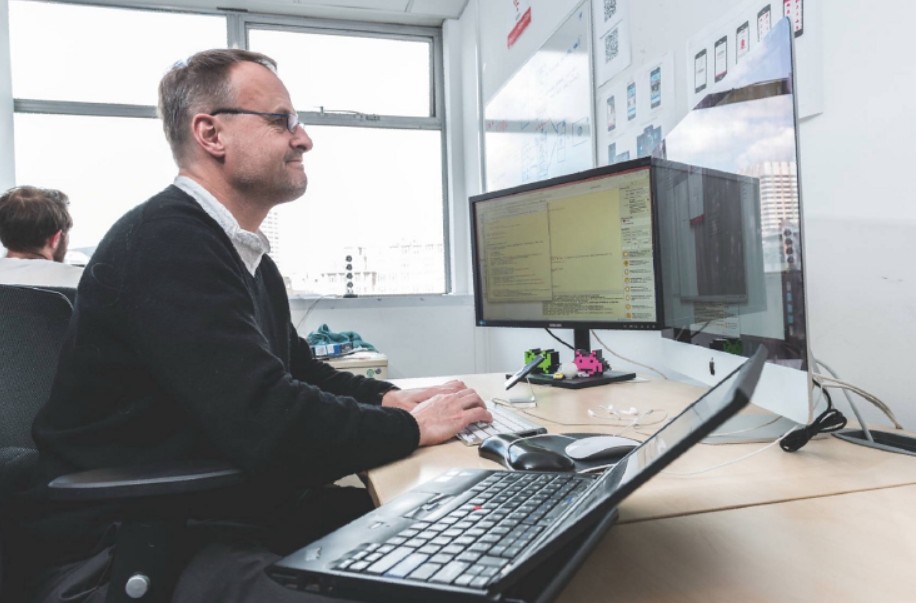 CSS之父：Web事业未竞，尚需前赴后继