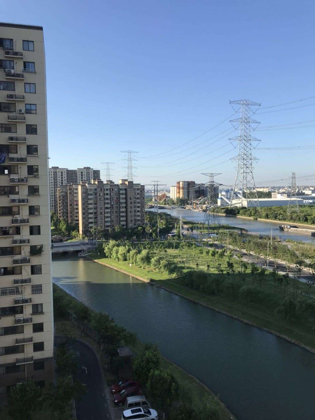 OpenCV-Python 实现两张图片自动拼接成全景图